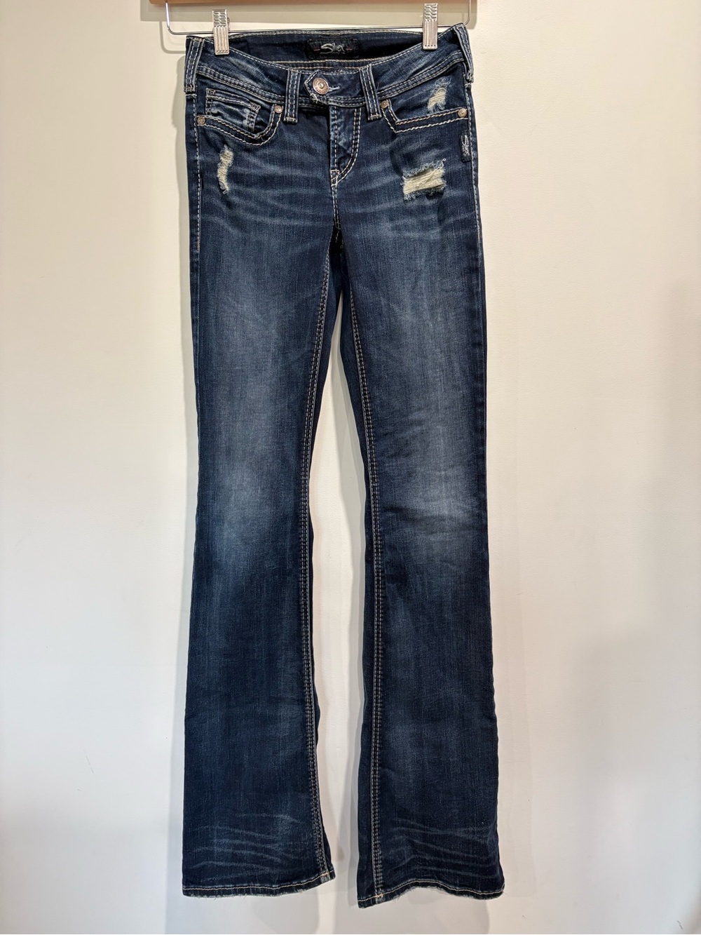 Silver Jeans Tuesday Bootcut Jeans W26/L35 Tall Low Rise Distressed Y2K Mcbling
